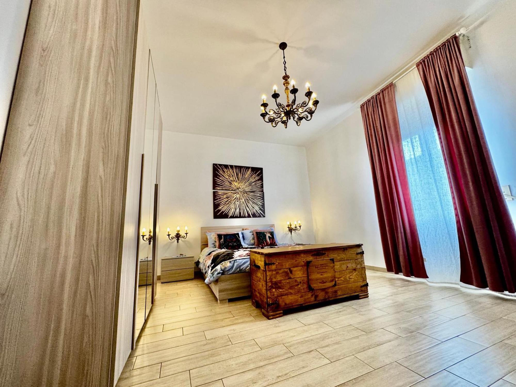 La Casa Di Sarah Aspetta Voi Apartment Наполи Екстериор снимка
